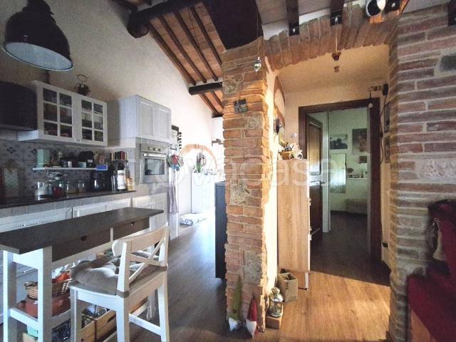 Rustico/casale/corte in vendita a Monteroni d'Arbia strada radi siena