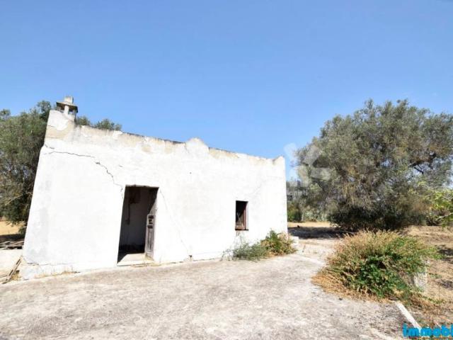 Rustico/casale/corte in vendita a Oria