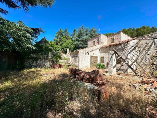 Rustico/casale/corte in vendita a Ostuni