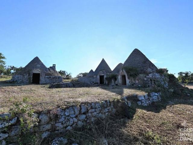 Rustico/casale/corte in vendita a Ostuni
