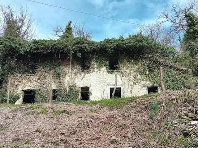 Rustico/casale/corte in vendita a Bagnone