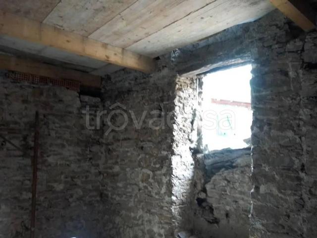 Rustico/casale/corte in vendita a Badalucco