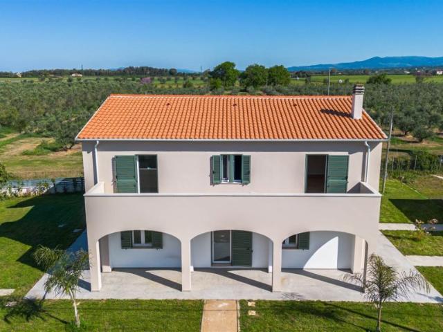 Rustico/casale/corte in vendita a Bibbona