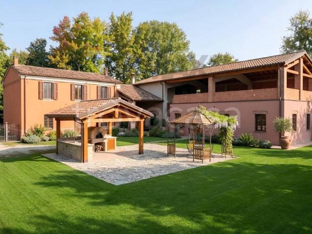 Rustico/casale/corte in vendita a Casalmaggiore