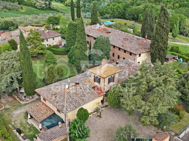 Rustico/casale/corte in vendita a Castelnuovo Berardenga, Guistrigona