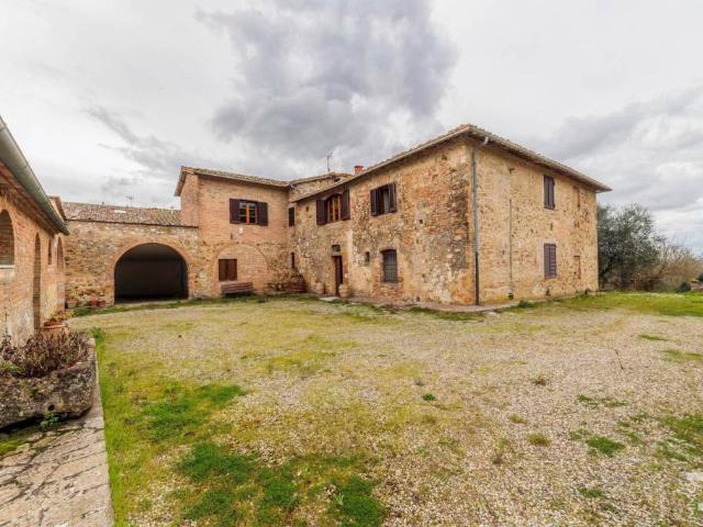 Rustico/casale/corte in vendita a Castelnuovo Berardenga via dell'Arbia