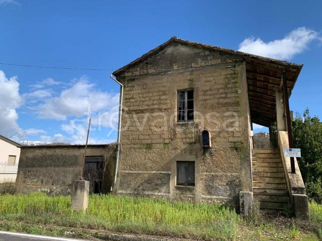 Rustico/casale/corte in vendita a Castelliri via San Paolo, 50