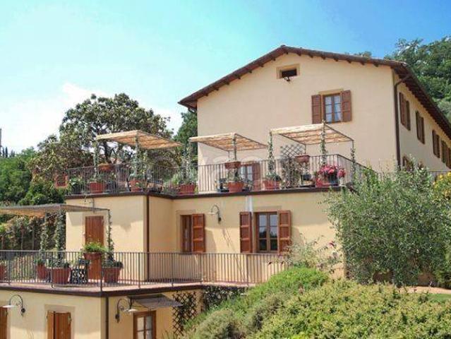 Rustico/casale/corte in vendita a Capannori via dei Pieroni, Gragnano Lappato