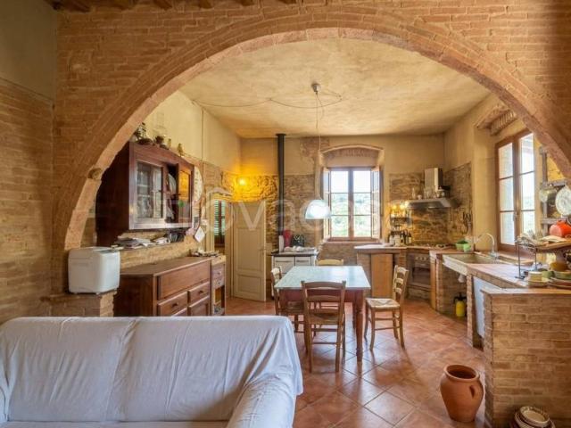 Rustico/casale/corte in vendita a Chianni