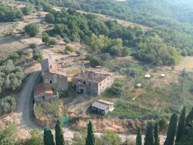 Rustico/casale/corte in vendita a Città di Castello