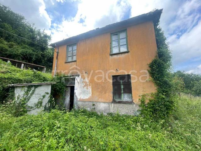 Rustico/casale/corte in vendita a Cogorno via delle Galle, 8