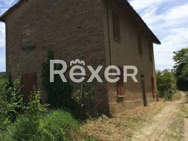 Rustico/casale/corte in vendita a Codevilla via Borgo