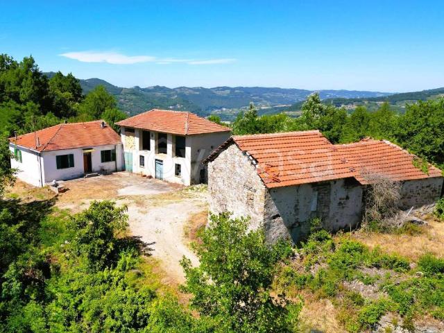 Rustico/casale/corte in vendita a Cortemilia