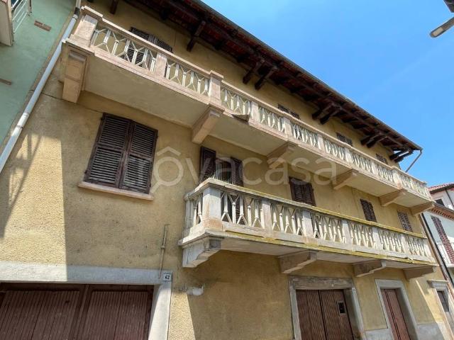 Rustico/casale/corte in vendita a Cortemilia via Vittorio Alfieri, 56