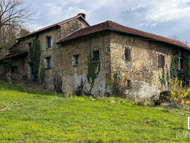 Rustico/casale/corte in vendita a Dego