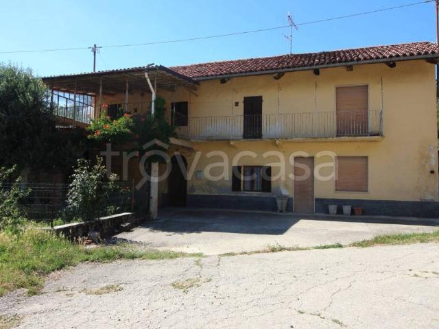Rustico/casale/corte in vendita a Dogliani