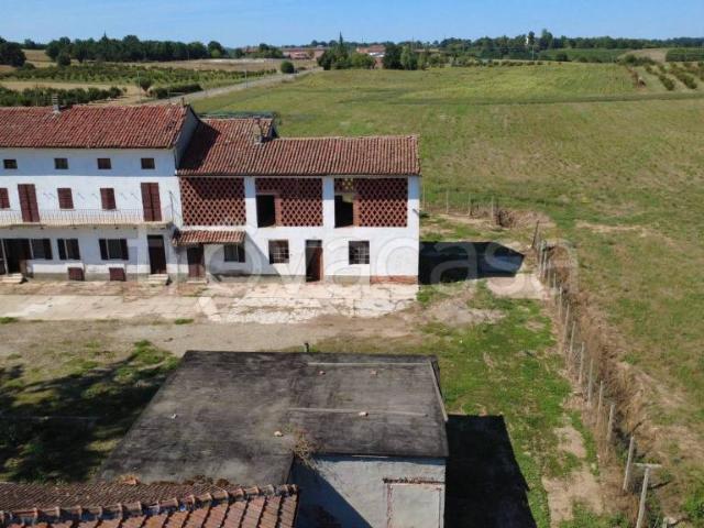 Rustico/casale/corte in vendita a Fubine Monferrato strada per Felizzano, 23