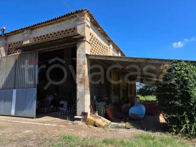 Rustico/casale/corte in vendita a Ferrara, Baura Correggio