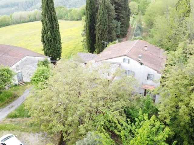 Rustico/casale/corte in vendita a Fivizzano