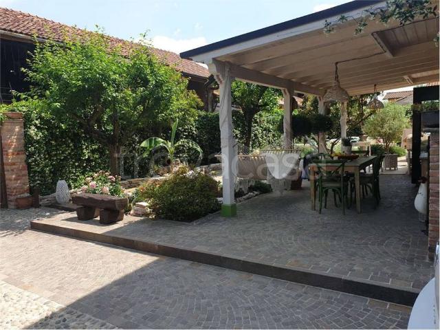 Rustico/casale/corte in vendita a Gessate via Verona