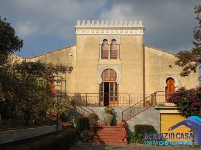 Rustico/casale/corte in vendita a Giarre