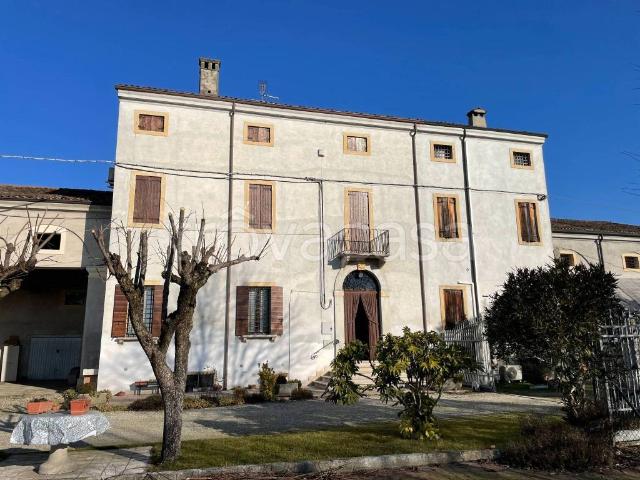 Rustico/casale/corte in vendita a Isola della Scala via Palazzina