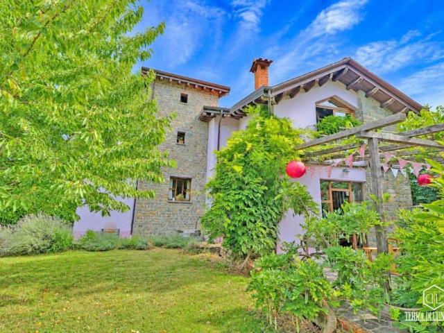 Rustico/casale/corte in vendita a Licciana Nardi via Salano Salano