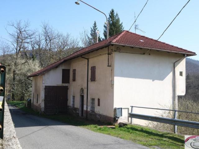 Rustico/casale/corte in vendita a Pareto