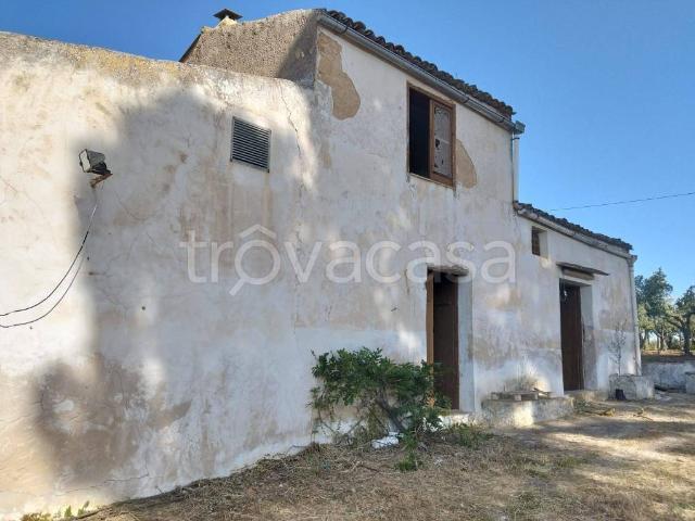 Rustico/casale/corte in vendita a Partinico