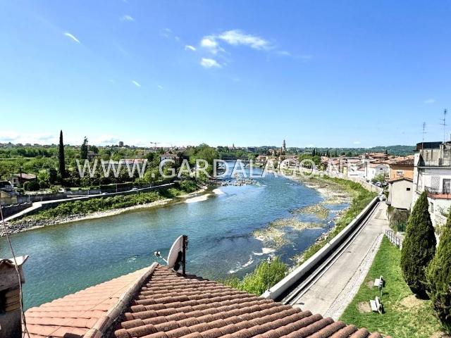 Rustico/casale/corte in vendita a Pescantina via Are, 78