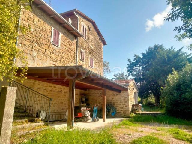 Rustico/casale/corte in vendita a Perugia, Piccione