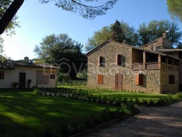 Rustico/casale/corte in vendita a Perugia via Morandi, 19, Ponte Felcino