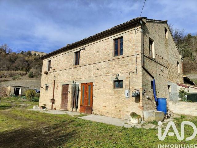 Rustico/casale/corte in vendita a Petritoli