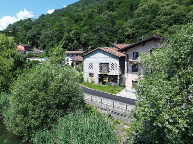 Rustico/casale/corte in vendita a Ponte del Passo, Sorico