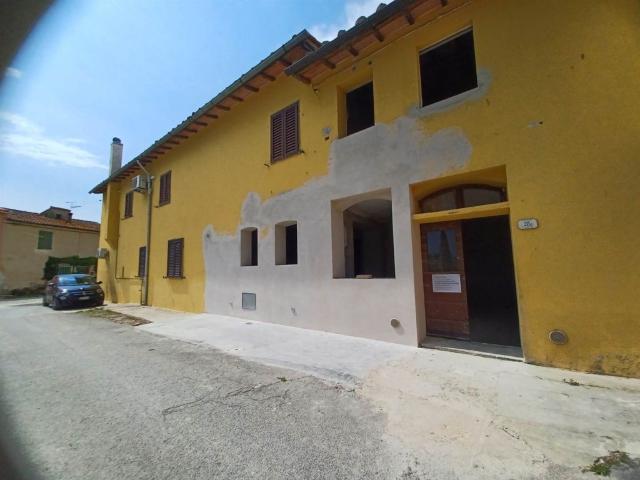 Rustico/casale/corte in vendita a Pozzale, Empoli