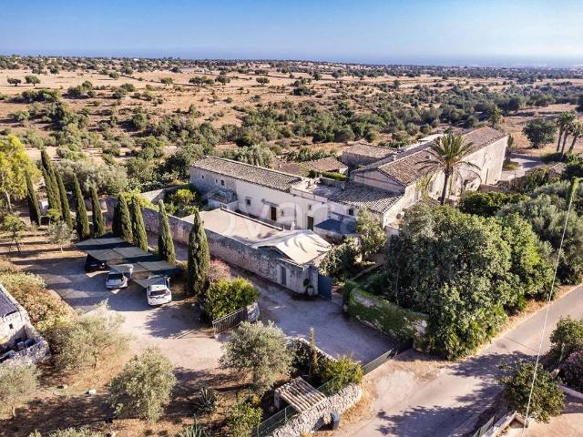 Rustico/casale/corte in vendita a Ragusa, Donnafugata Punta Braccetto