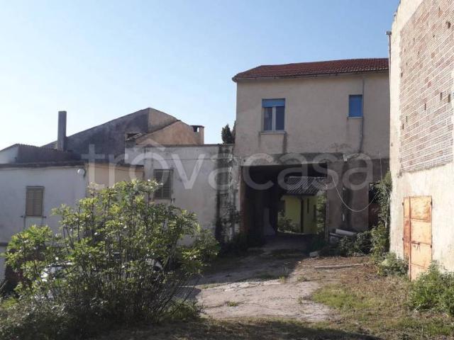 Rustico/casale/corte in vendita a Roccamontepiano via Sant'Angelo