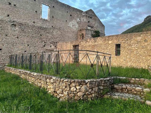 Rustico/casale/corte in vendita a Salitto, Olevano sul Tusciano