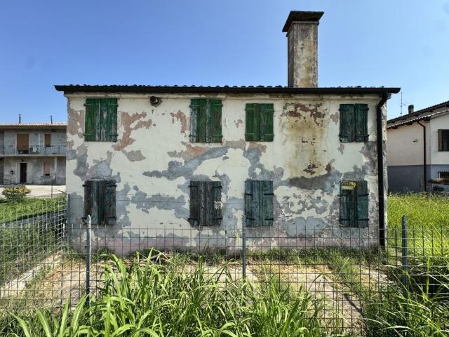 Rustico/casale/corte in vendita a Saline, Noventa Vicentina