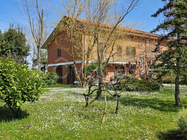 Rustico/casale/corte in vendita a San Salvatore Monferrato