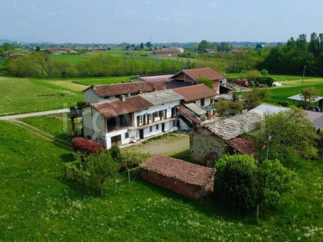Rustico/casale/corte in vendita a San Secondo di Pinerolo via Delio Godino, 37