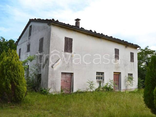 Rustico/casale/corte in vendita a Sassoferrato