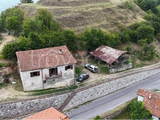 Rustico/casale/corte in vendita a Scagnello