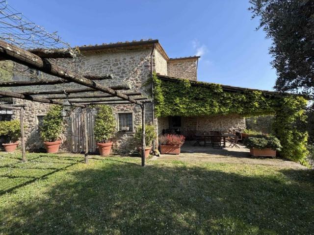 Rustico/casale/corte in vendita a Serravalle Pistoiese, Stazione Masotti