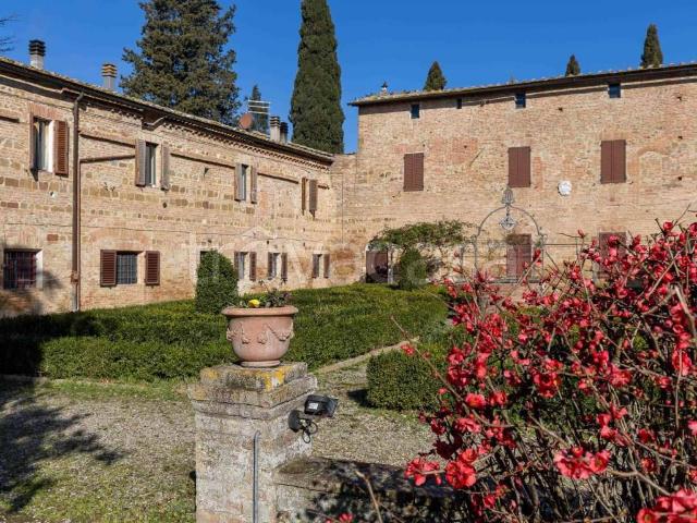 Rustico/casale/corte in vendita a Siena, Sant'Andrea a Montecchio Ginestreto