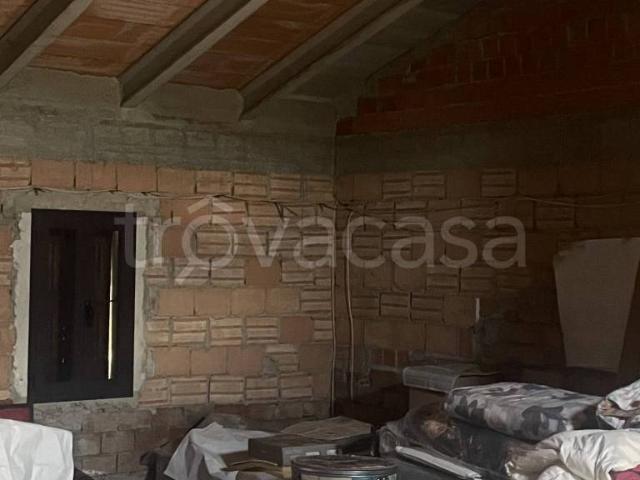 Rustico/casale/corte in vendita a Toano via Salatte, 1