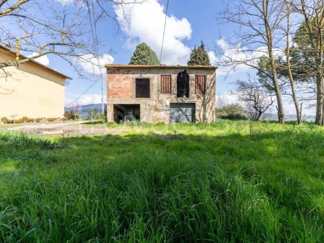 Rustico/casale/corte in vendita a Vinci via di s. Donato, 50059