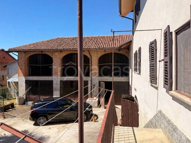 Rustico/casale/corte in vendita ad Asti, Montegrosso Cinaglio
