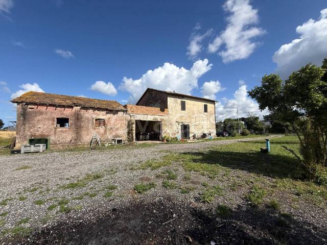 Rustico/casale/corte in vendita ad Aprilia via Genio Civile, Campo di Carne Pantanelle