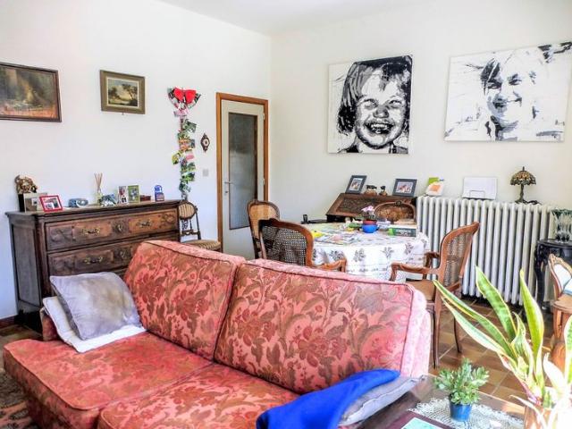 Rustig gelegen 2 Slaapkamer appartement in het centrum va.